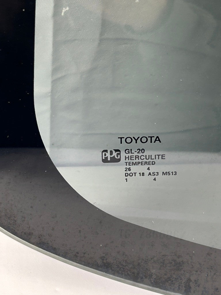 2000-2006 Toyota Tundra Extended Cab Right Rear Door Window Glass