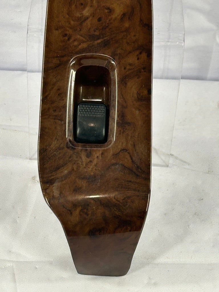 2000-2004 Subaru Outback Front Right Window Control Switch OEM