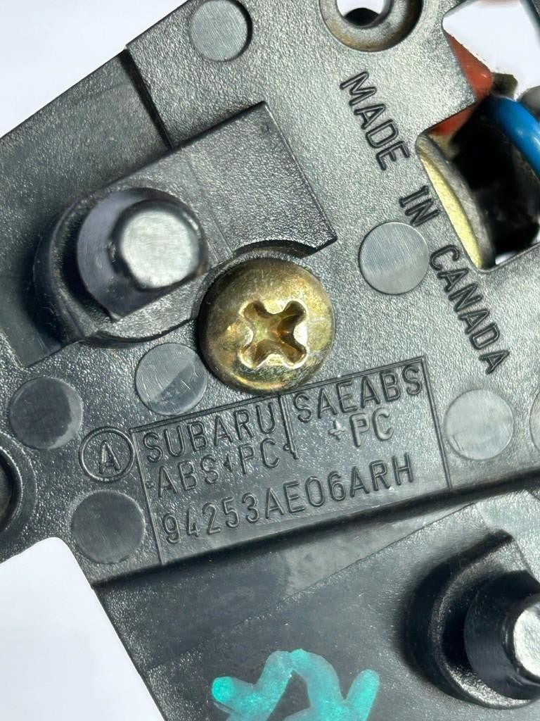 2000-2004 Subaru Legacy Outback Right Front Tweeter Speaker 94253AE06A RH OEM