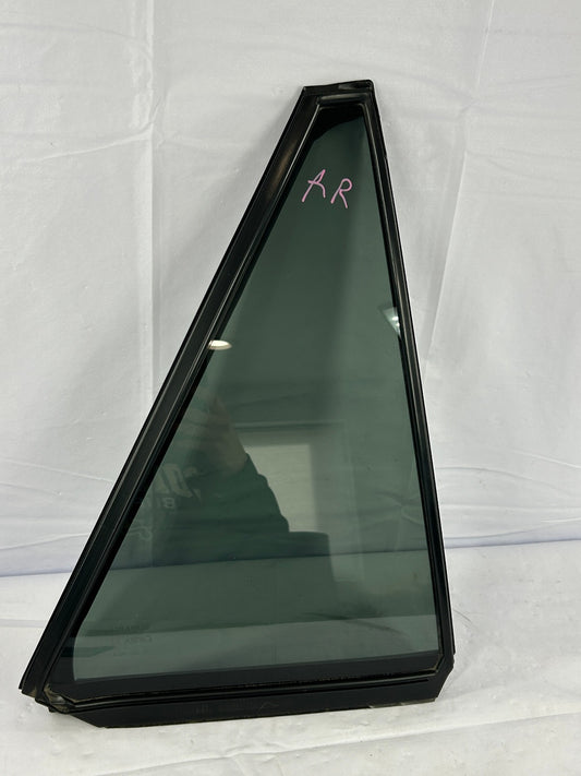 2015-2019 Subaru Outback Rear Right Door Quarter Partition Window Glass Tinted