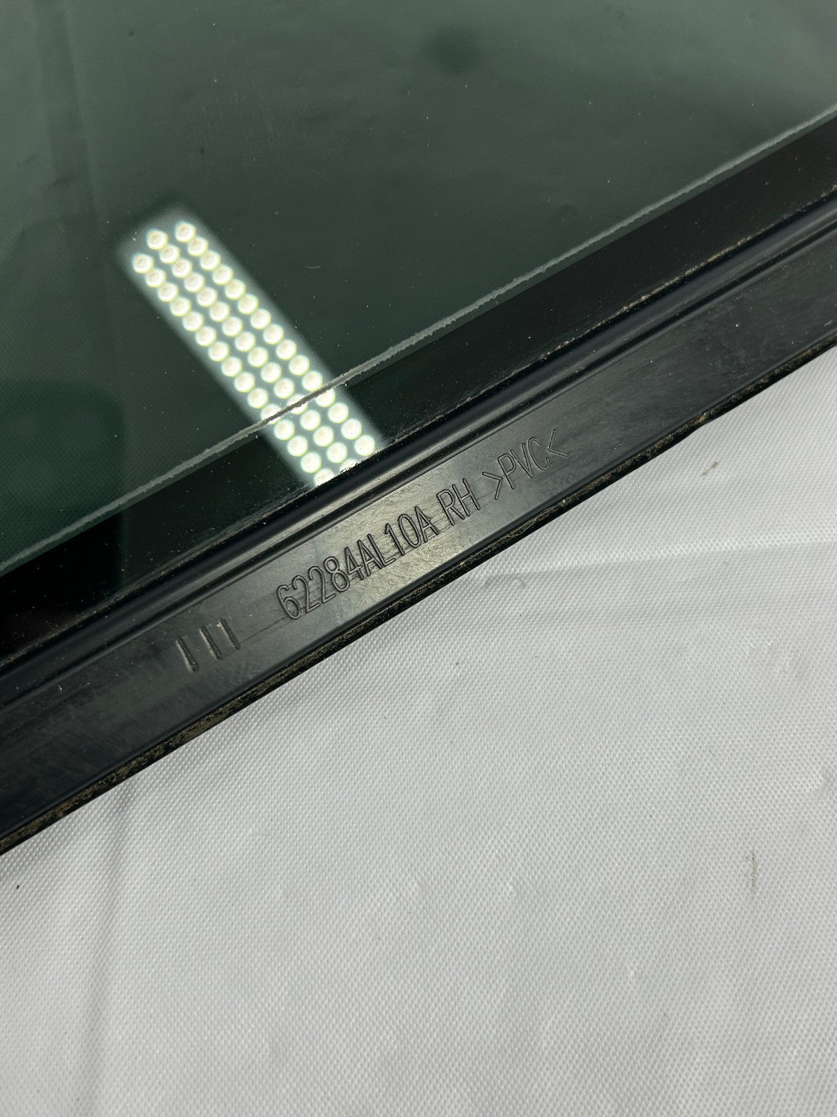 2015-2019 Subaru Outback Rear Right Door Quarter Partition Window Glass Tinted