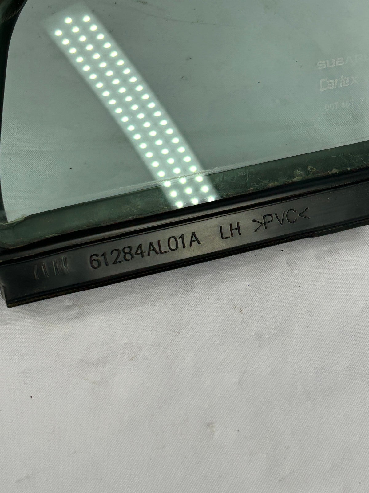 2015-2019 Subaru Outback Left-Side Front Door Partition Glass Window OEM