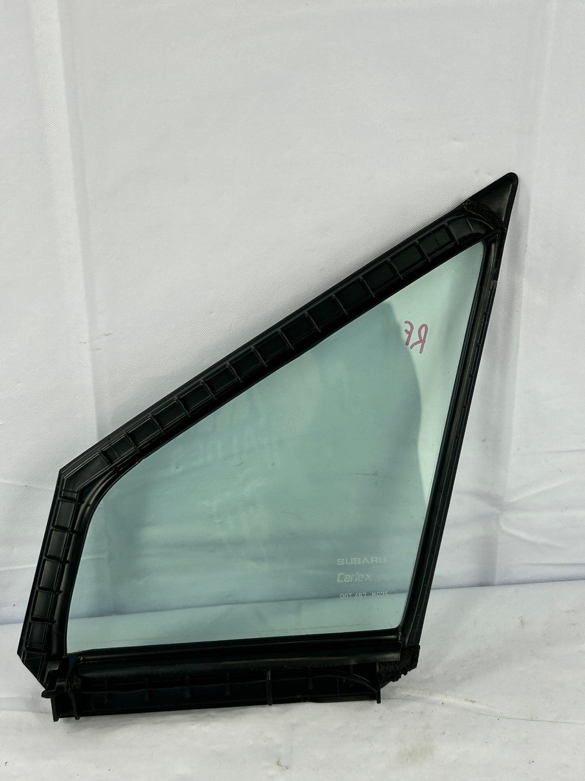 2015-2019 Subaru Outback Right Front Door Partition Glass Window OEM