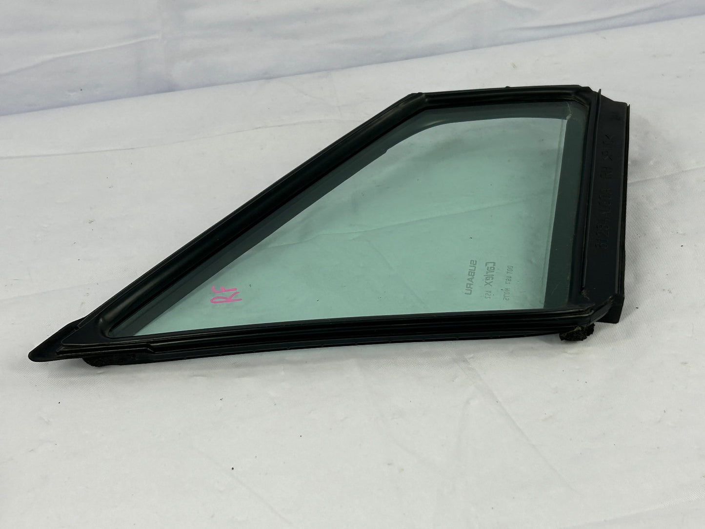 2015-2019 Subaru Outback Right Front Door Partition Glass Window OEM