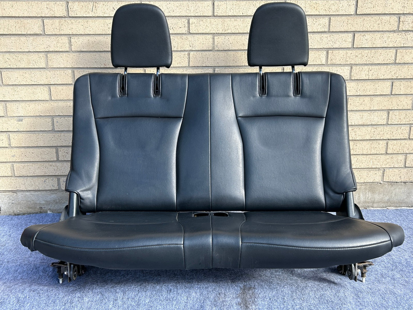2008-2010 Toyota Highlander 3rd Row Rear Seat Black Leather LA20 OEM
