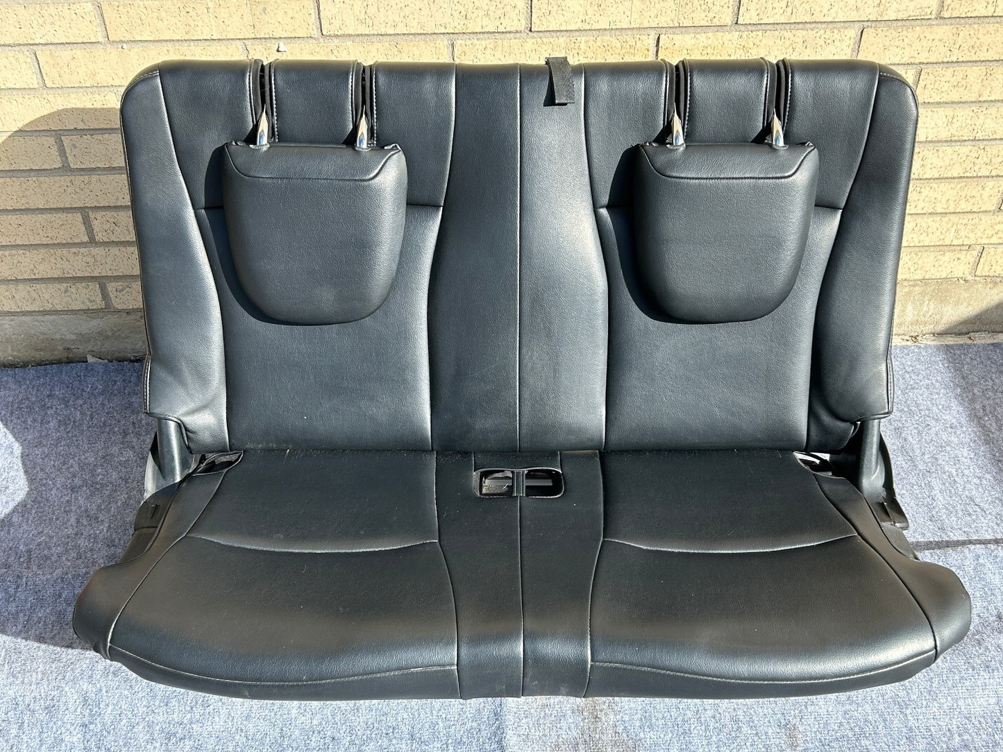 2008-2010 Toyota Highlander 3rd Row Rear Seat Black Leather LA20 OEM