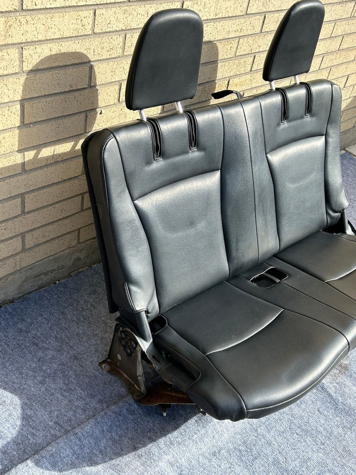 2008-2010 Toyota Highlander 3rd Row Rear Seat Black Leather LA20 OEM