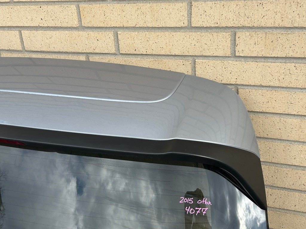2015-2019 Subaru Outback Rear Liftgate Tailgate Complete Silver G1U OEM