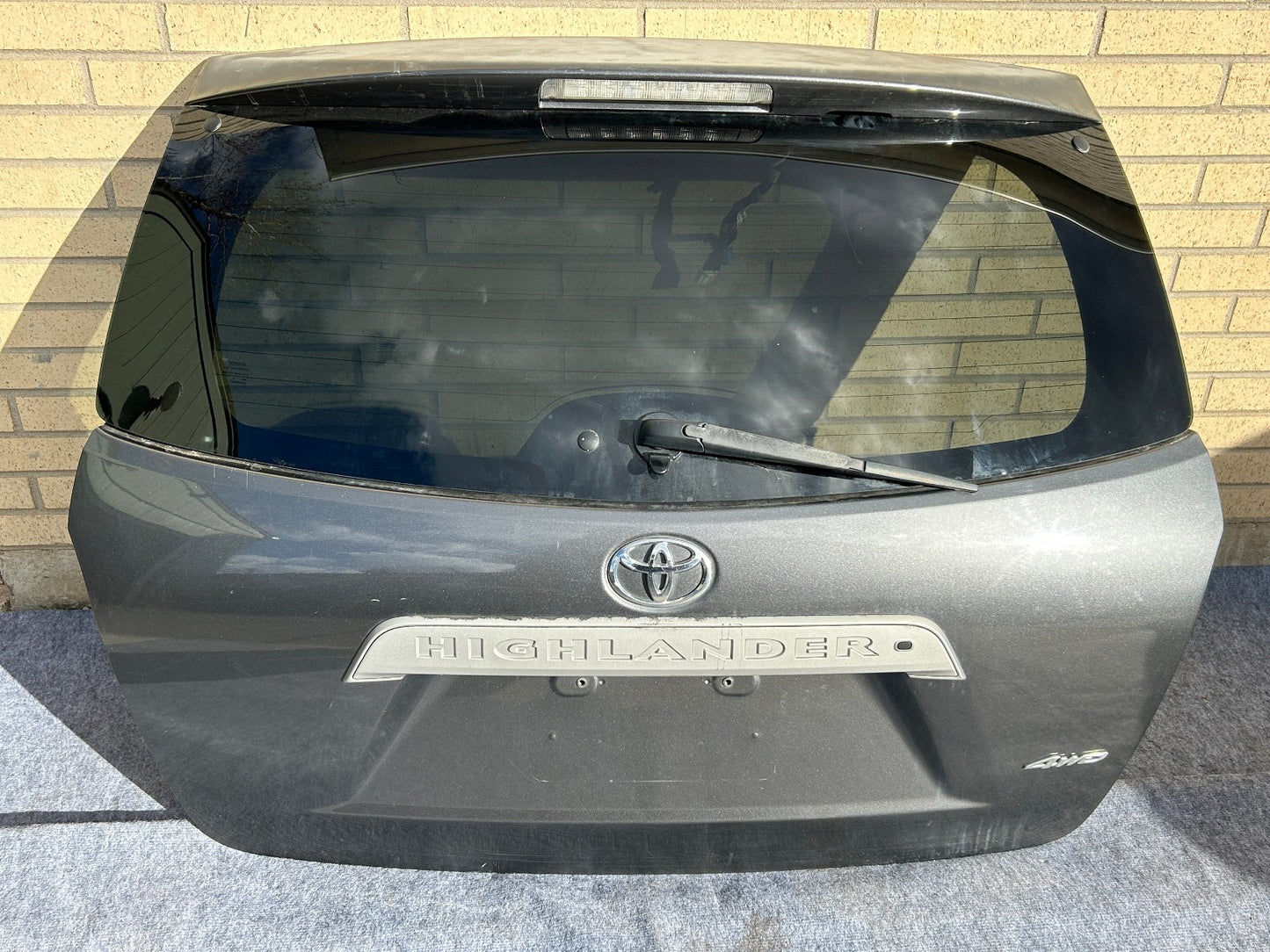 2008-2013 Toyota Highlander Se 4WD Loaded Rear Trunk Hatch Lid Liftgate OEM