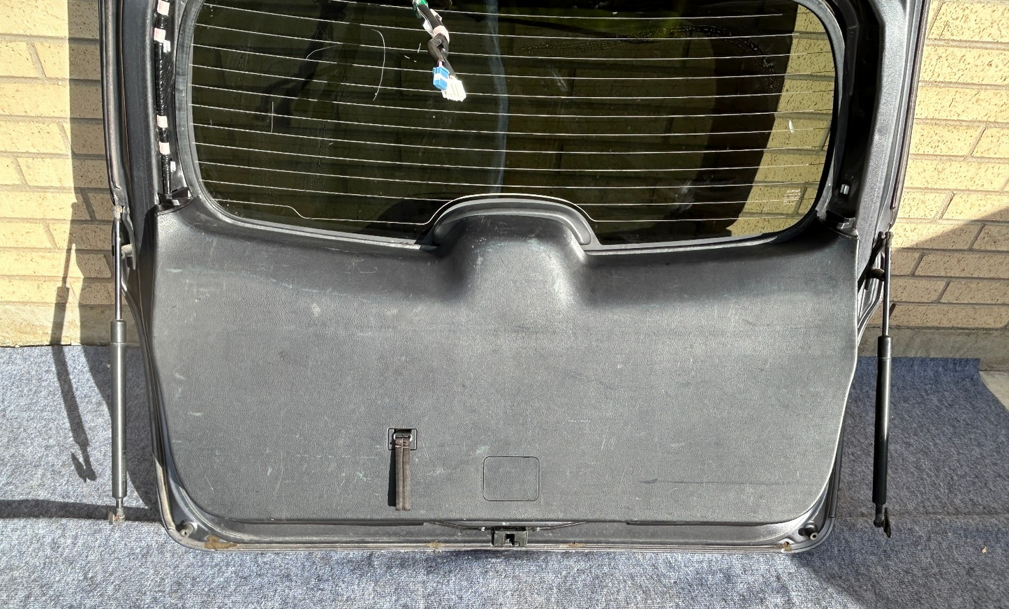 2008-2013 Toyota Highlander Se 4WD Loaded Rear Trunk Hatch Lid Liftgate OEM