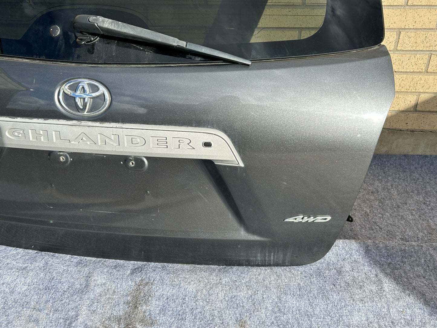 2008-2013 Toyota Highlander Se 4WD Loaded Rear Trunk Hatch Lid Liftgate OEM