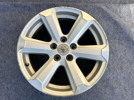 2008-2010 Toyota Highlander 17X7-1/2 Alloy Wheel 6 Spokes 426110E140 OEM