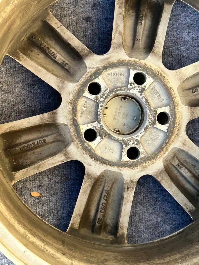 2008-2010 Toyota Highlander 17X7-1/2 Alloy Wheel 6 Spokes 426110E140 OEM