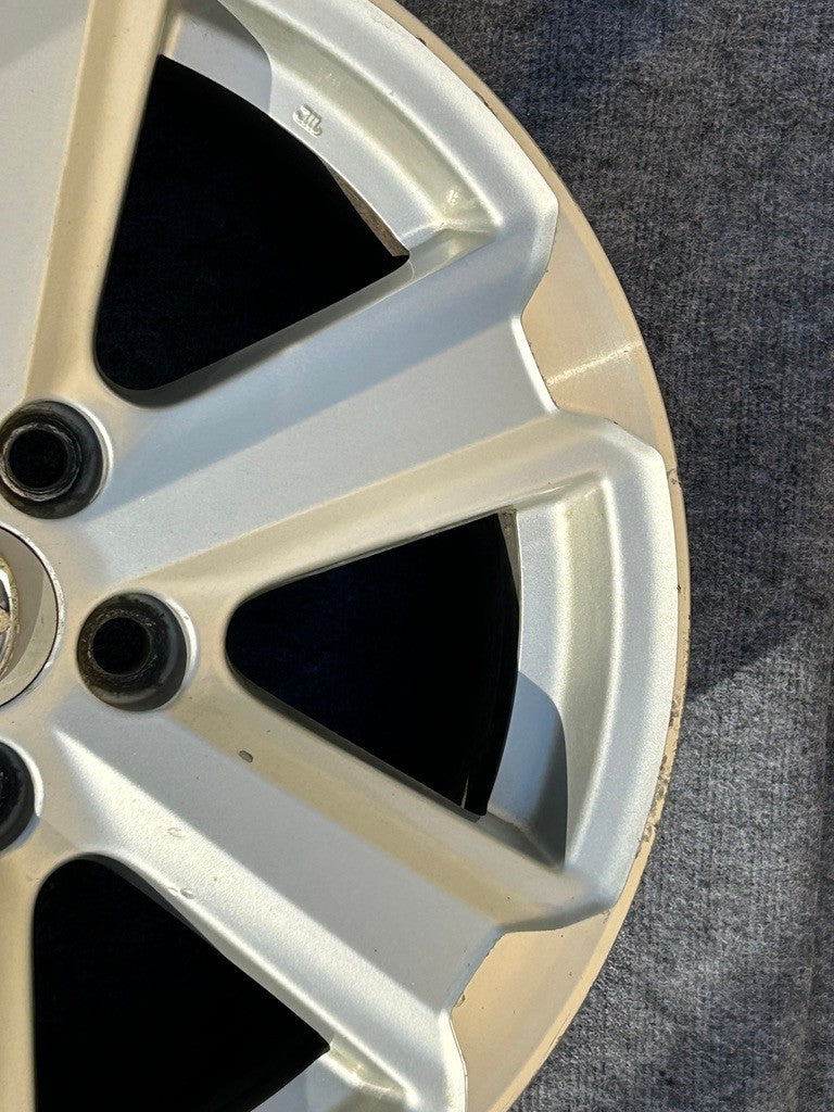 2008-2010 Toyota Highlander 17X7-1/2 Alloy Wheel 6 Spokes 426110E140 OEM
