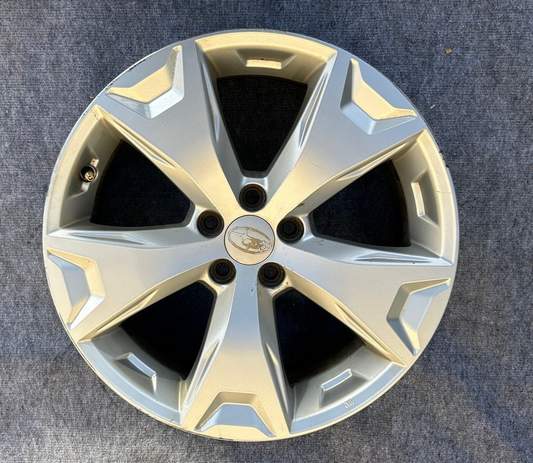Subaru Forester 2014-2016 17X7 Aluminum Alloy Chrome 5 Spoke 68814 OEM