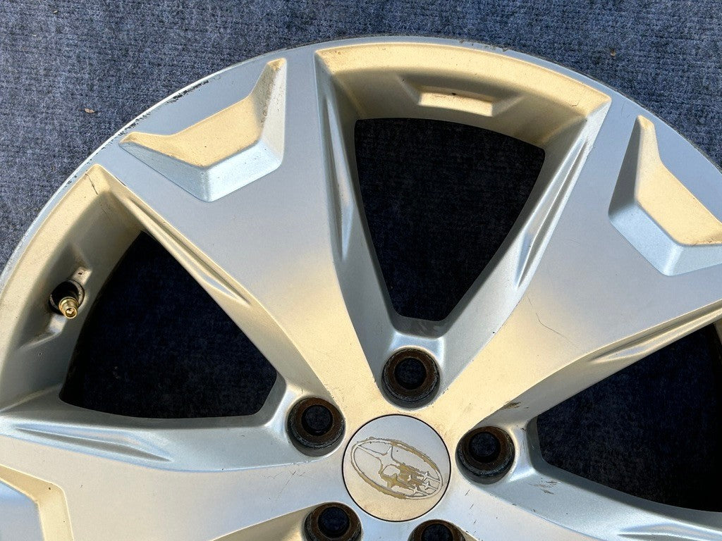 Subaru Forester 2014-2016 17X7 Aluminum Alloy Chrome 5 Spoke 68814 OEM