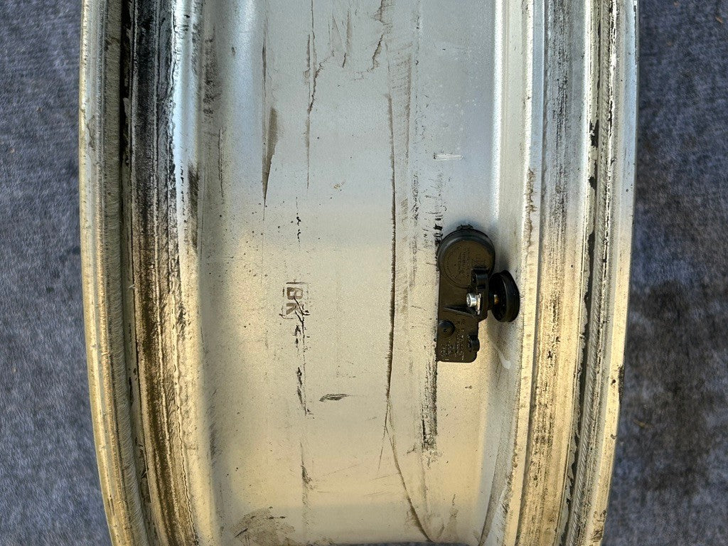 Subaru Forester 2014-2016 17X7 Aluminum Alloy Chrome 5 Spoke 68814 OEM