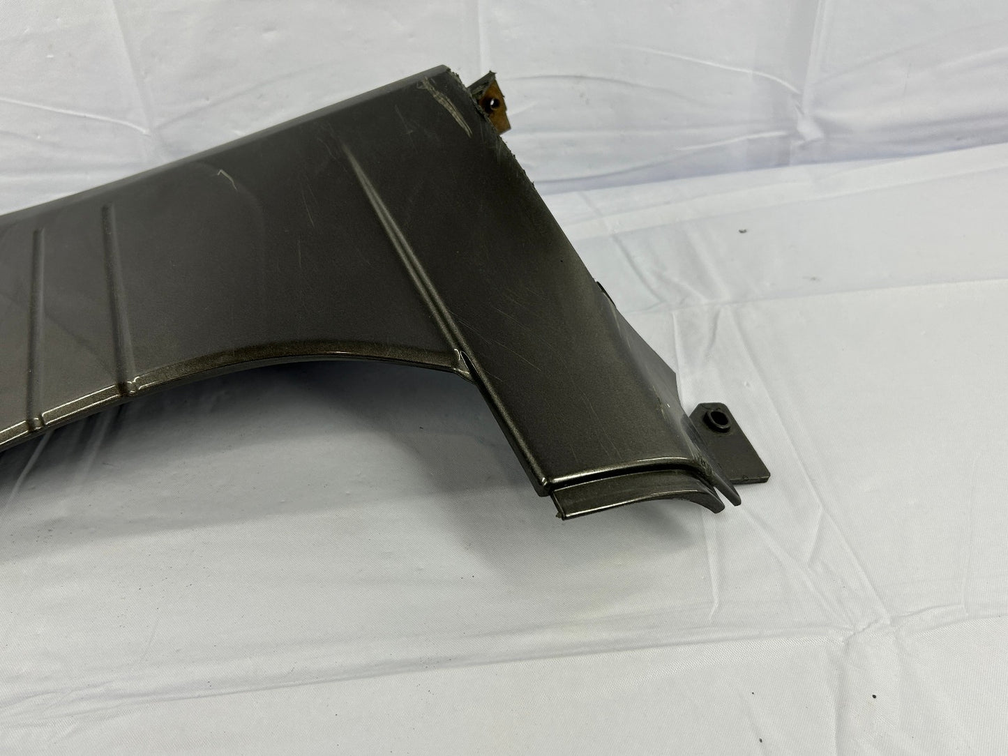 1998-2002 Lexus LX470 Front Right Fender Wheel Molding Trim 1C2 OEM