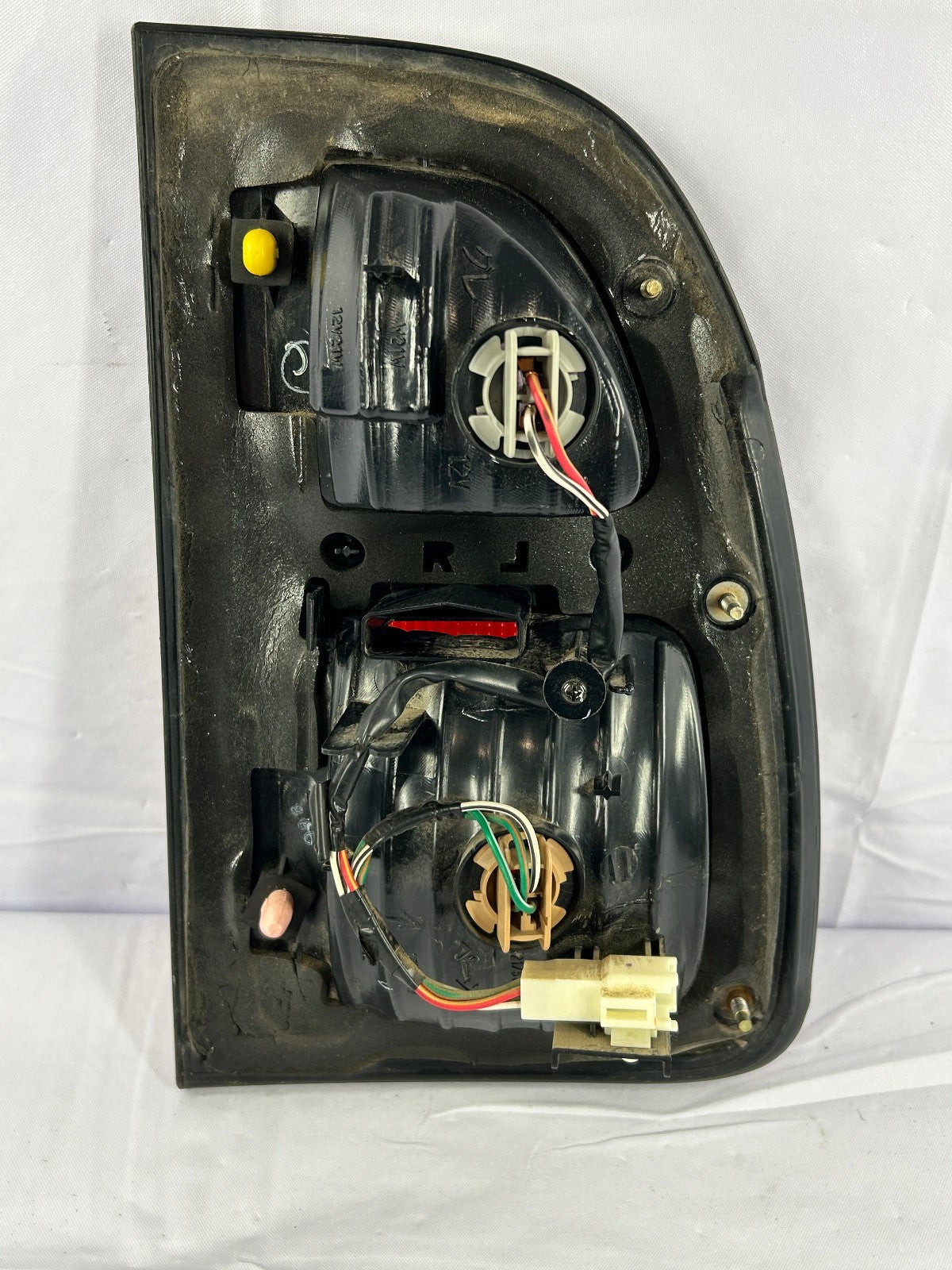 1998-2002 Lexus LX470 Rear Right Inner Taillight Tail Light Lamp OEM