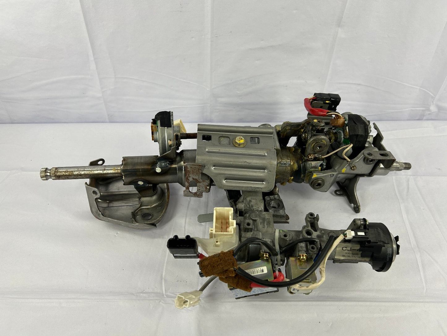 1998-2007 Lexus LX470 Power Steering Column and Assist Motor Assembly 8923260022
