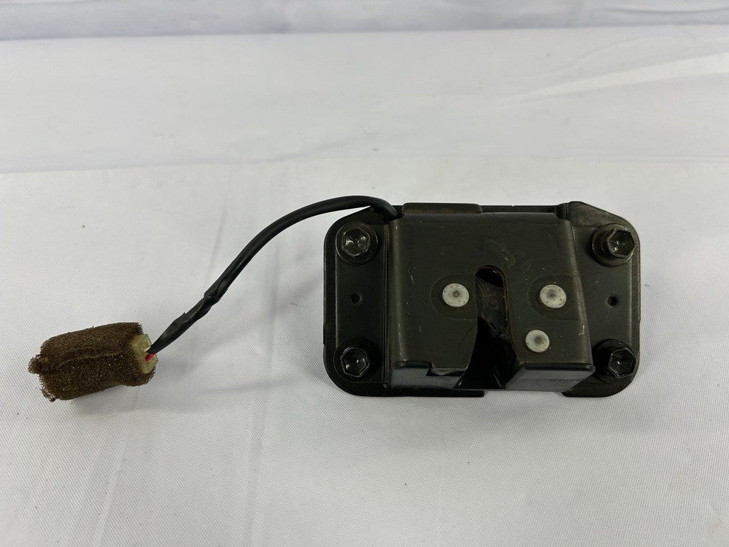 1998-2002 Lexus LX470 Rear Liftgate Latch Lock 69350-60120 OEM