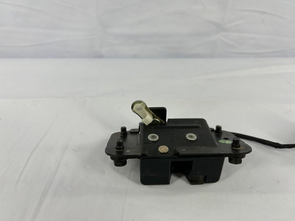 1998-2002 Lexus LX470 Rear Liftgate Latch Lock 69350-60120 OEM