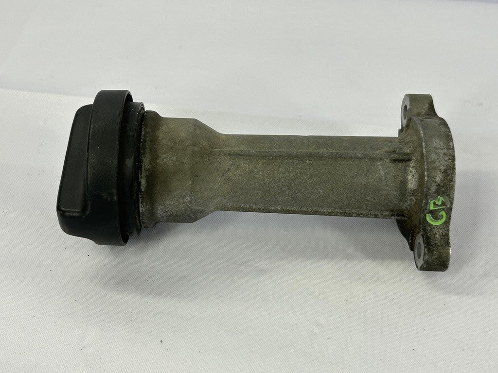 1998-2007 Lexus LX470 4.7L Engine Oil Fill Tube Spout Cap OEM
