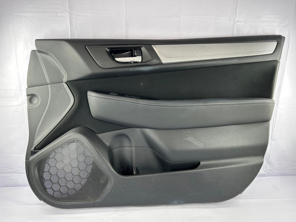 2015-2019 Subaru Outback FRONT RIGHT Door Interior Trim Panel Card Leather