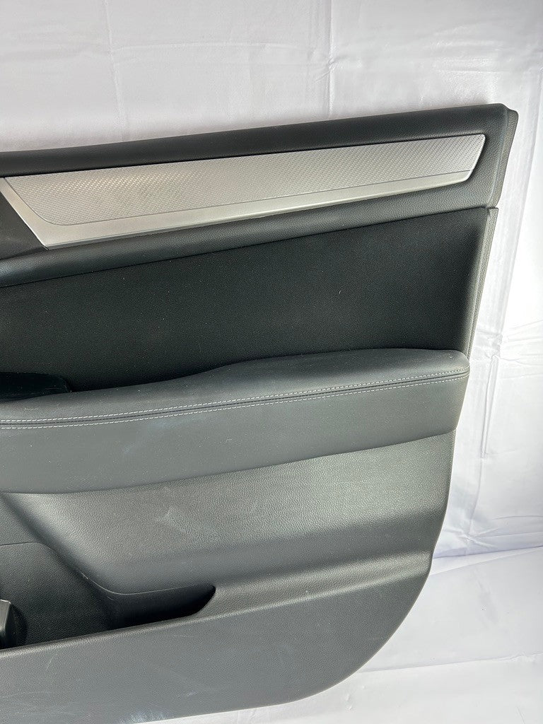 2015-2019 Subaru Outback FRONT RIGHT Door Interior Trim Panel Card Leather