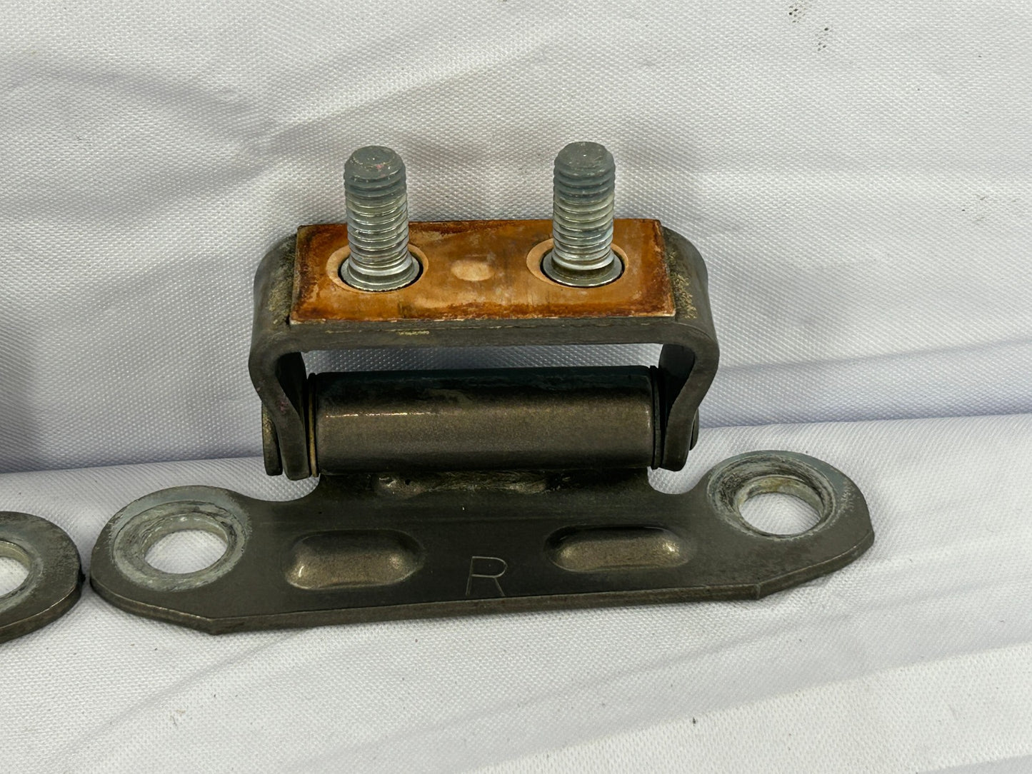 1998-2007 Lexus LX470 Rear Upper Liftgate Hinge Set OEM