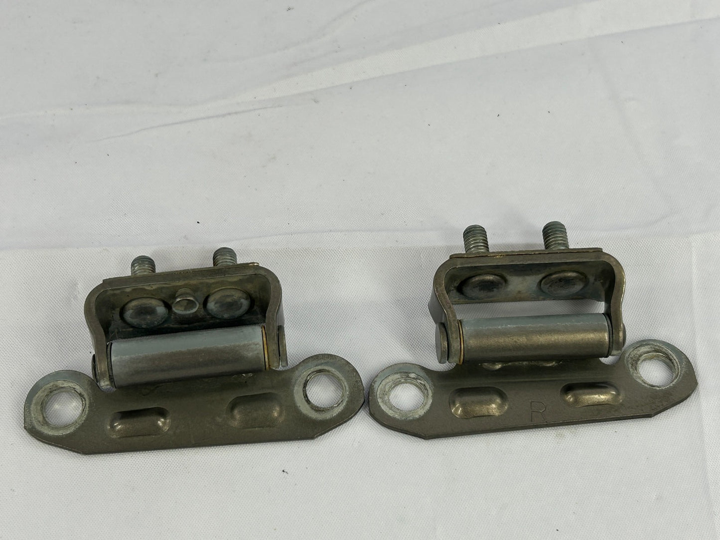 1998-2007 Lexus LX470 Rear Upper Liftgate Hinge Set OEM