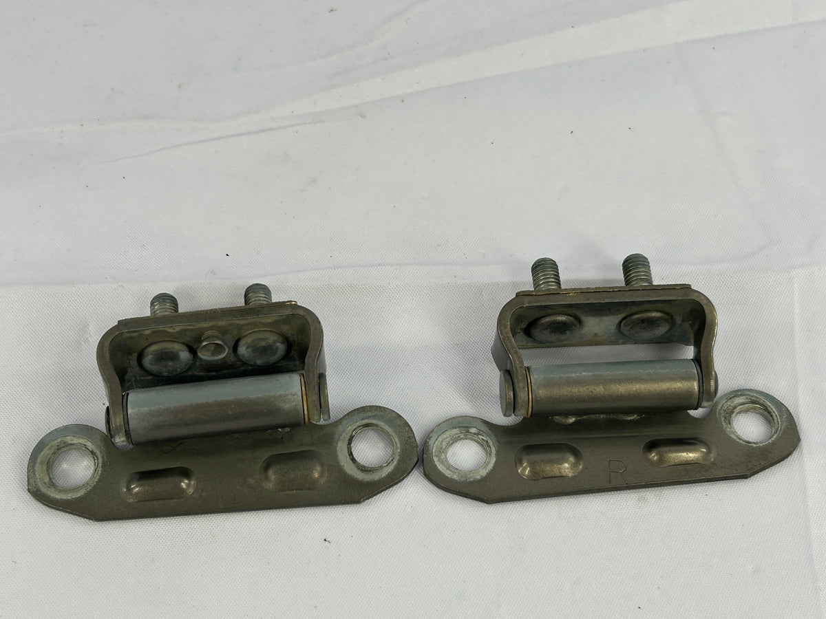 1998-2007 Lexus LX470 Rear Upper Liftgate Hinge Set OEM 6881095J02