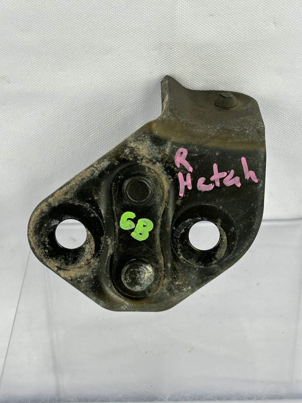 1998-2002 Lexus LX470 Liftgate Hatch Door Latch Striker Plate Right OEM