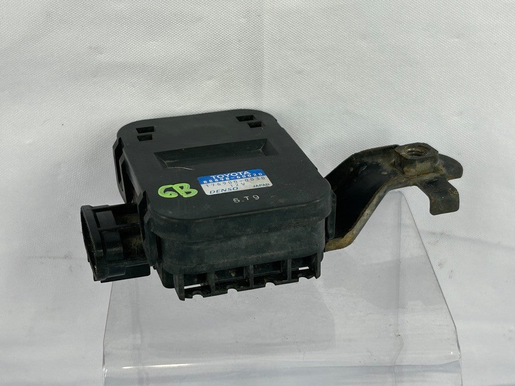 1998-2003 LX470 Land Cruiser Smoke Detection Sensor Module 88898-60020