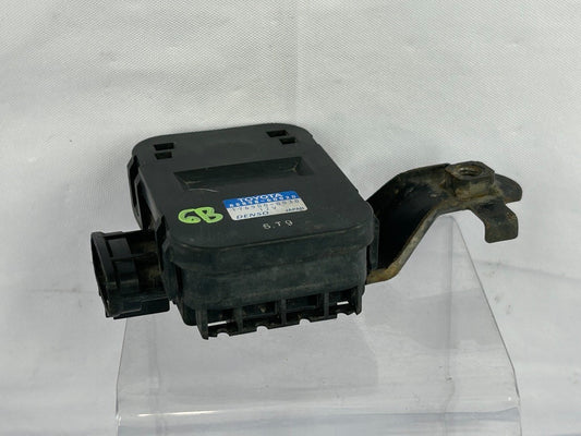 1998-2003 LX470 Land Cruiser Smoke Detection Sensor Module 88898-60020