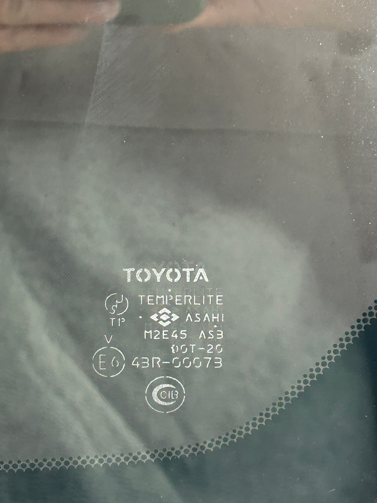 1998-2003 Lexus LX470 Left Driver Rear Quarter Window Glass