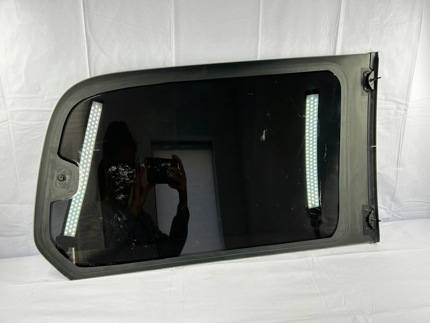 1998-2003 Lexus LX470 Left Driver Rear Quarter Window Glass