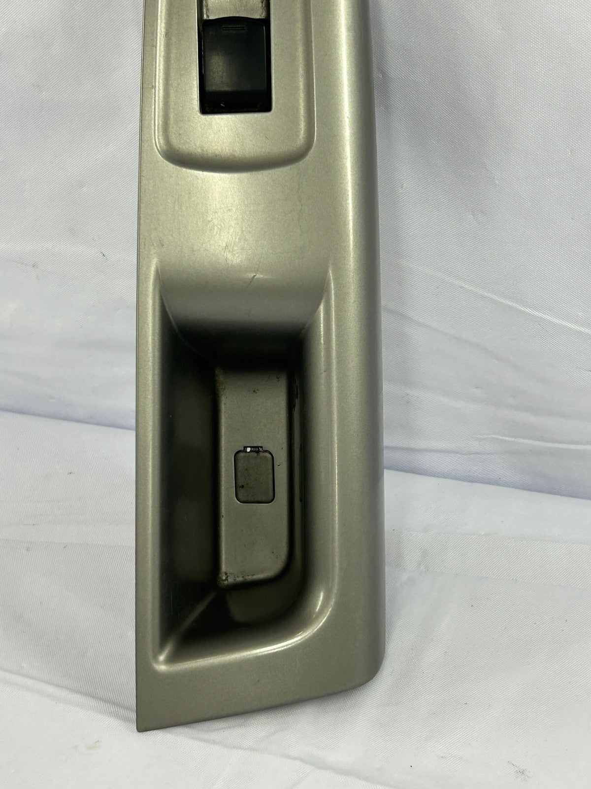 2009-2010 Subaru Forester Rear Left Power Window Door Switch OEM