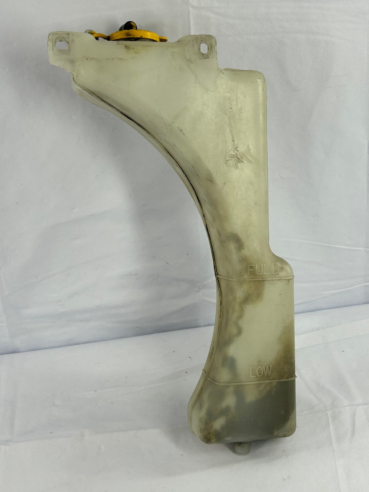 1993-1998 Subaru Impreza Radiator Coolant Overflow Reservoir Tank 45152FA001 OEM