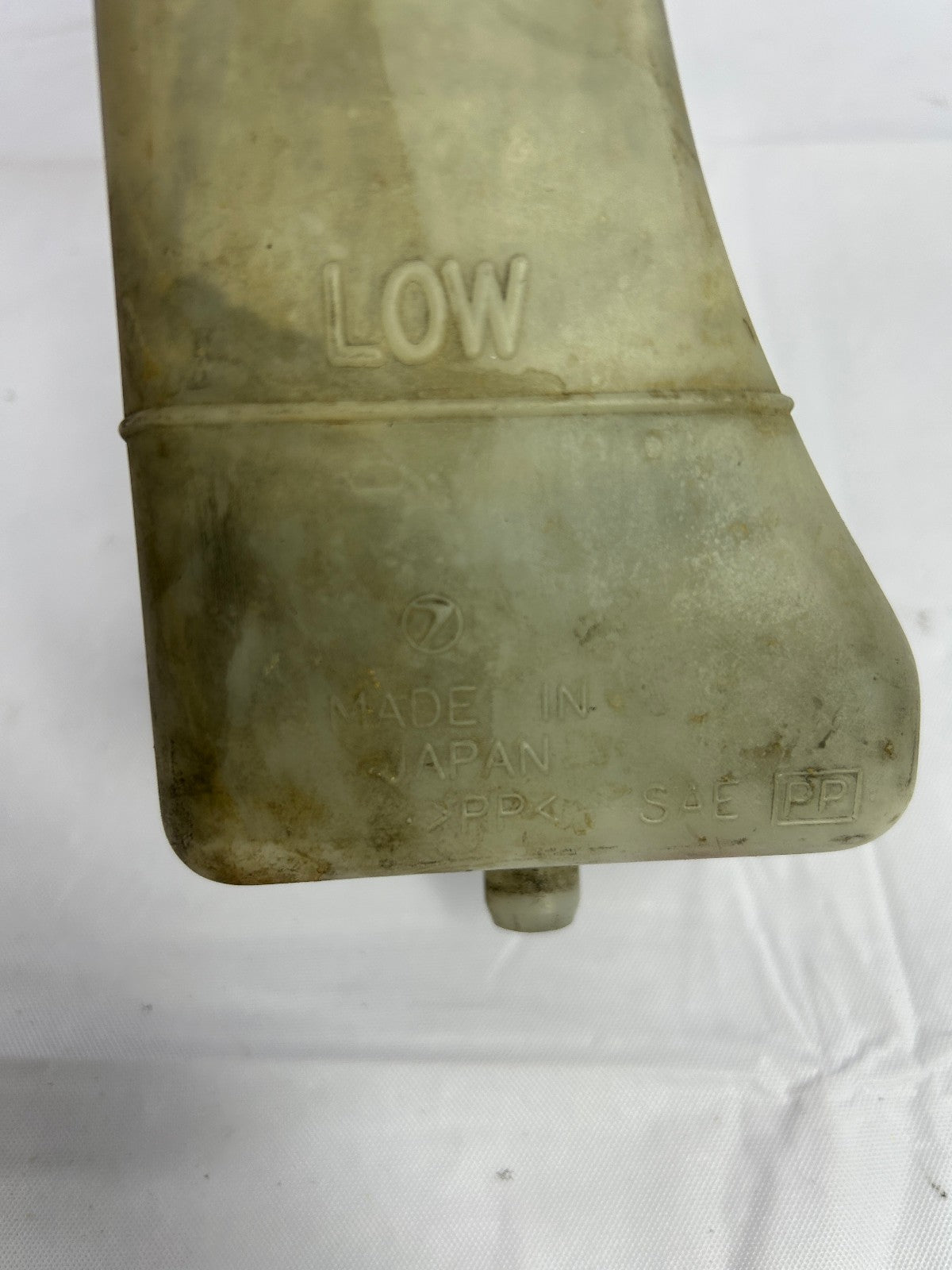 1993-1998 Subaru Impreza Radiator Coolant Overflow Reservoir Tank 45151FA001 OEM