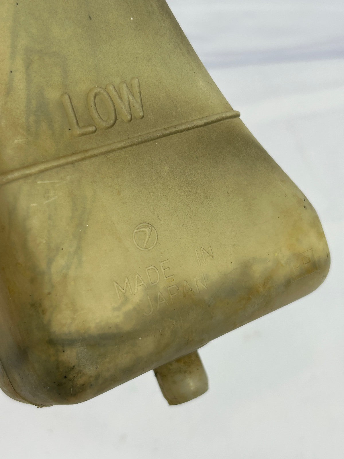 1993-1998 Subaru Impreza Radiator Coolant Overflow Reservoir Tank 45151FA001 OEM