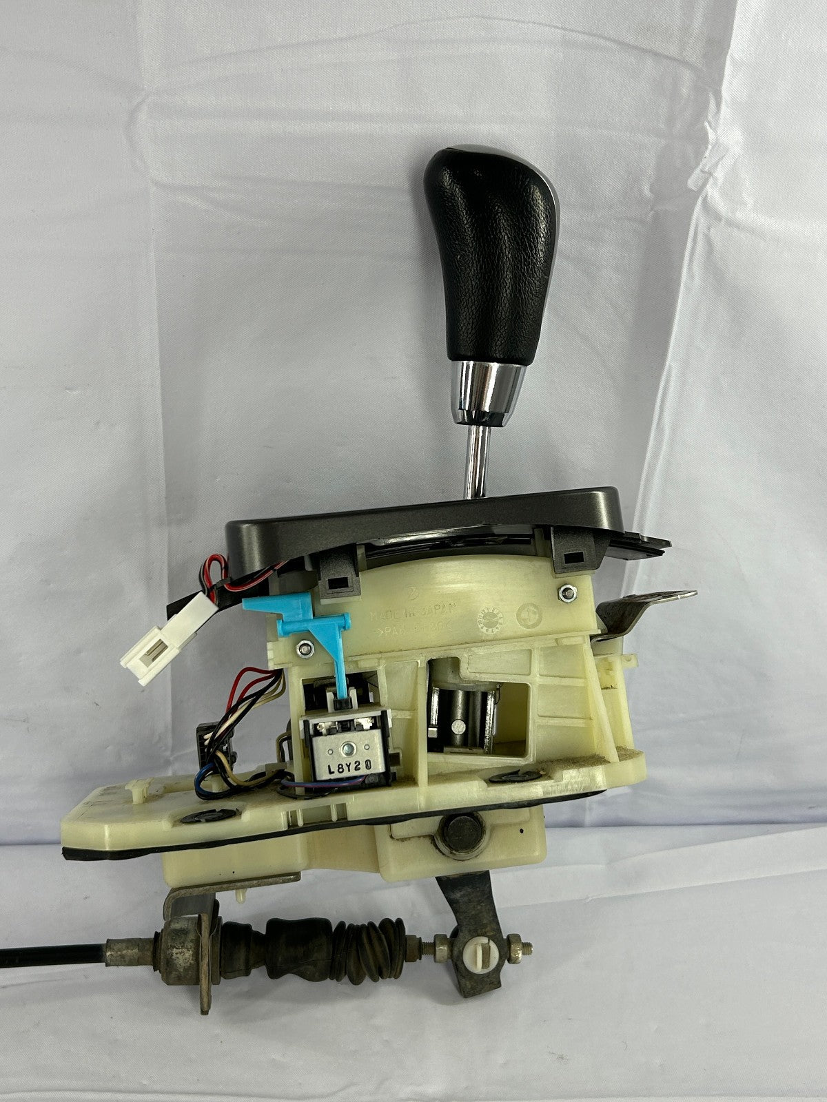 2009-2011 Subaru Impreza Automatic Transmission Gear Selector Shift Shifter OEM