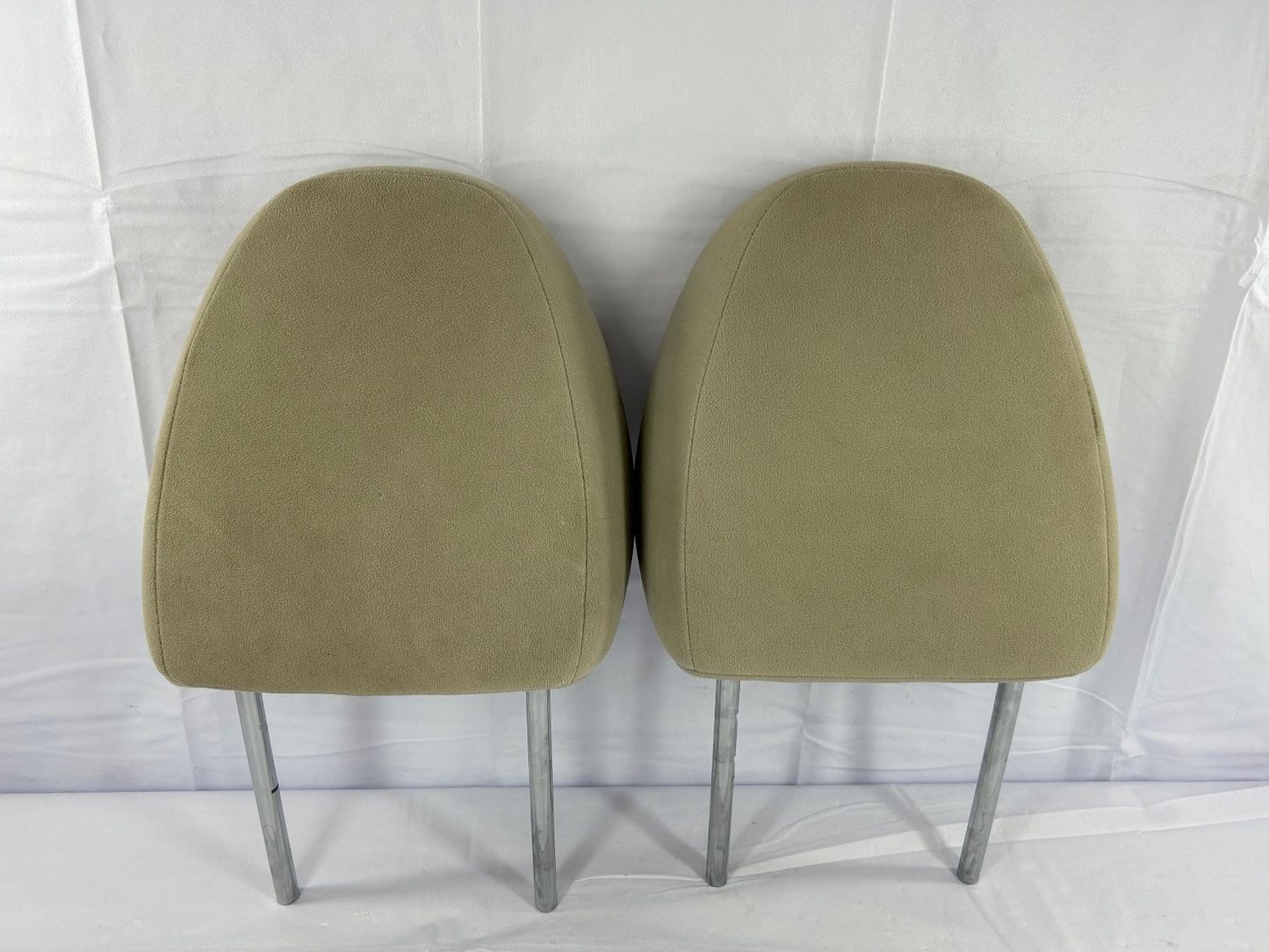 2008-2010 Subaru Impreza Wagon Front Tan Fabric Headrest Head Rest Set Cloth OEM