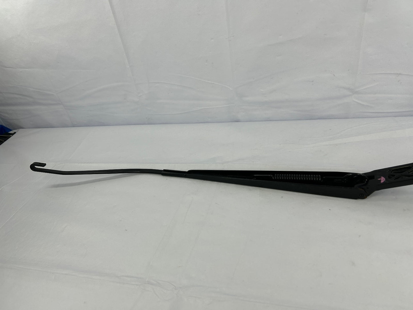 2009-2010 Subaru Impreza Right Windshield Wiper Arm Passenger-side OEM