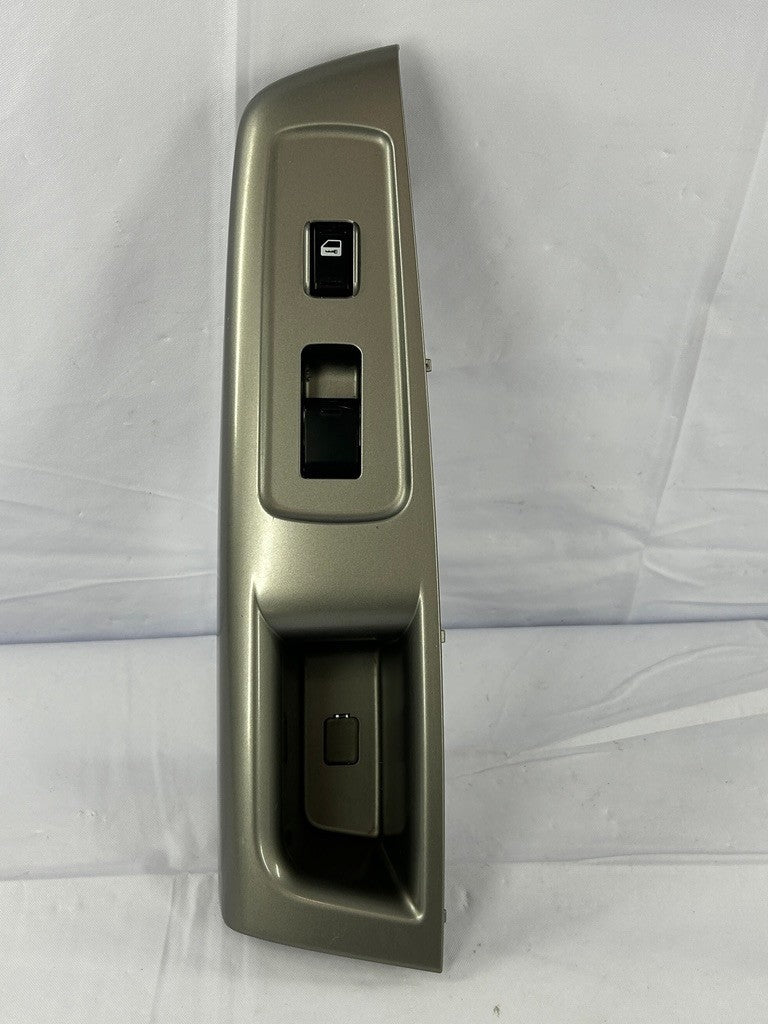 2008-2010 Subaru Impreza Front Right Door Window Control Switch With Trim OEM