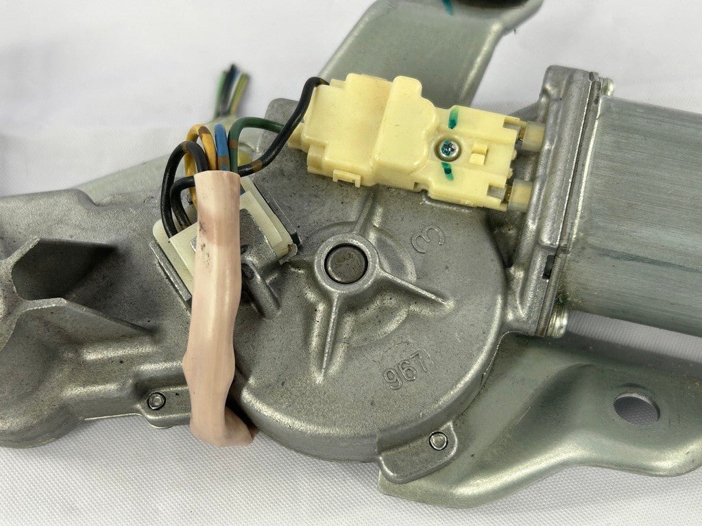 2005-2009 Subaru Outback Rear Windshield Wiper Motor OEM
