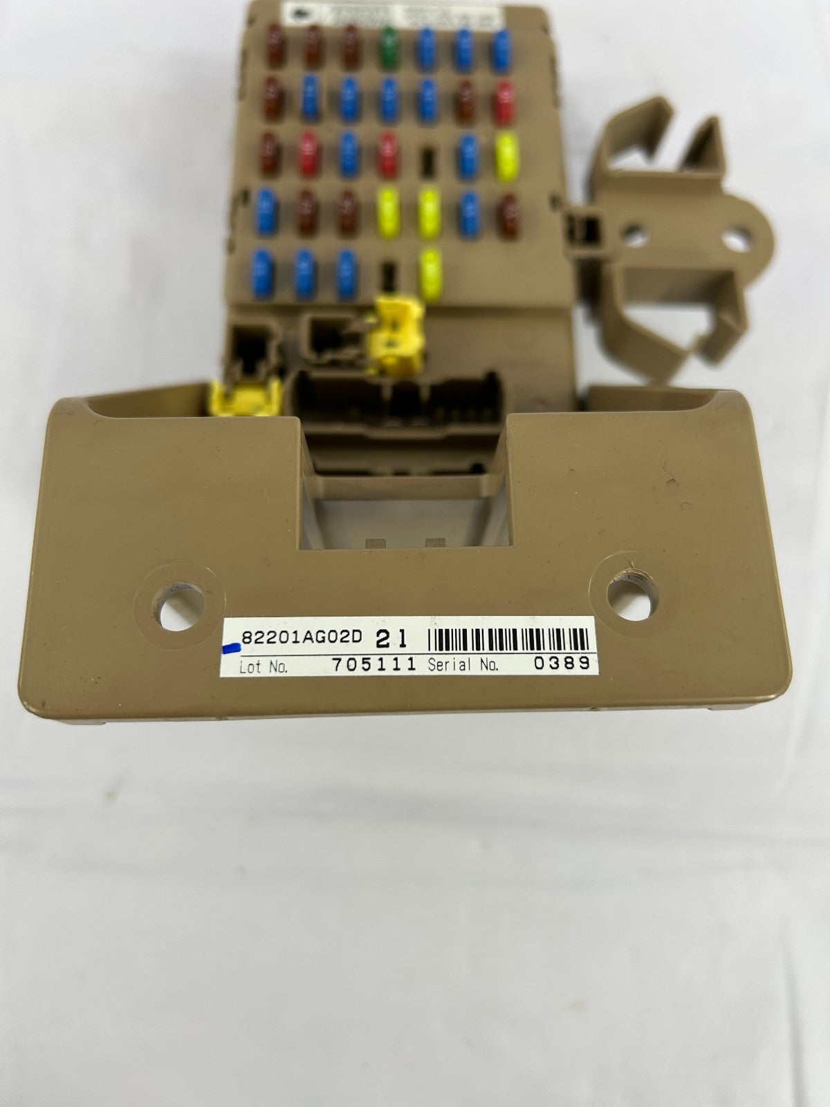 2008 Subaru Outback L.L. Bean Cabin Fuse Box Junction Block 82201AG020 OEM