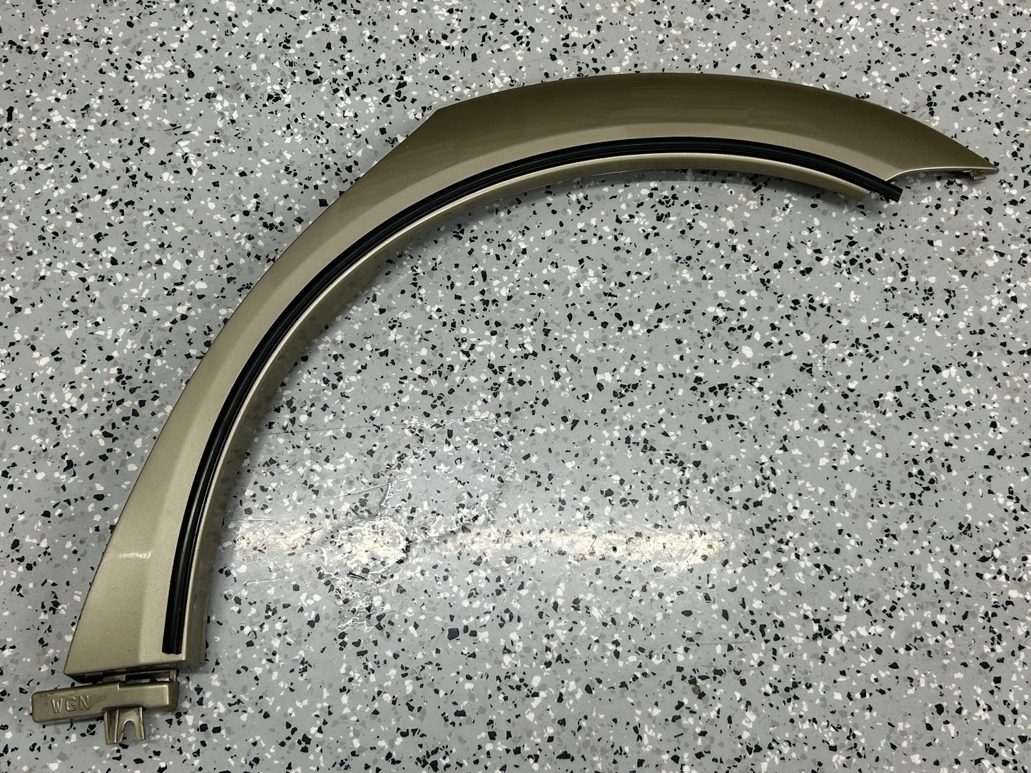2005-2009 Subaru Outback Left Rear Fender Flare Garnish Trim OEM