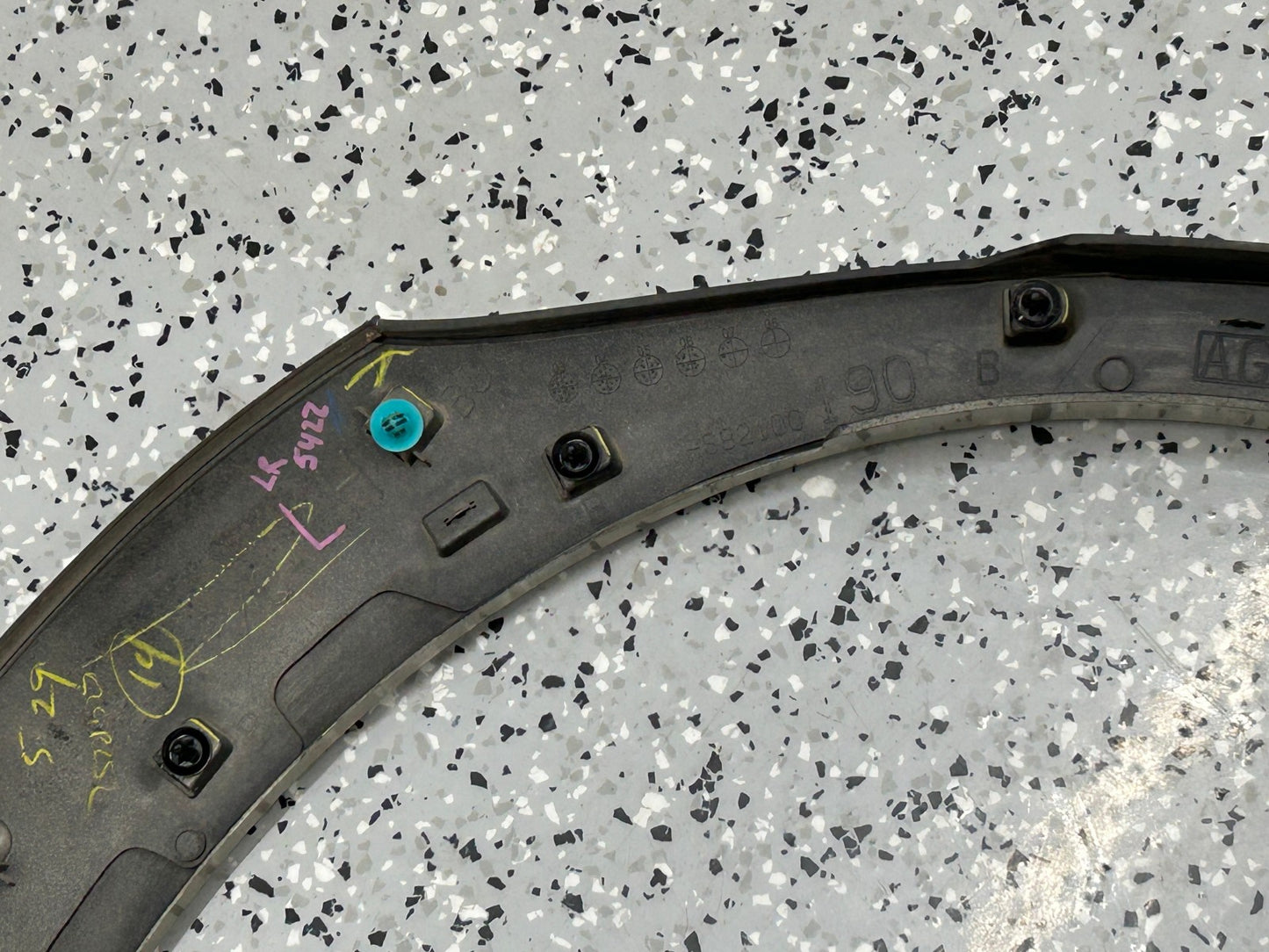 2005-2009 Subaru Outback Left Rear Fender Flare Garnish Trim OEM