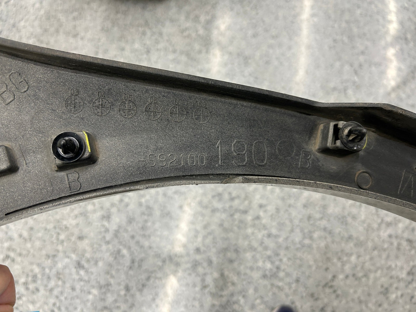 2005-2009 Subaru Outback Left Rear Fender Flare Garnish Trim OEM